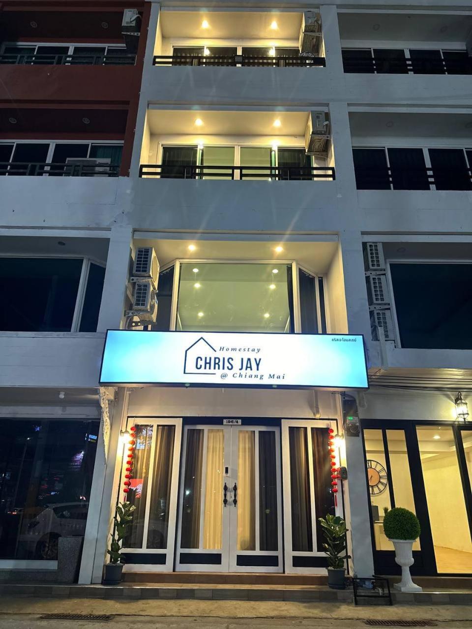 Chris Jay @ Cnx Appartement Chiang Mai Buitenkant foto